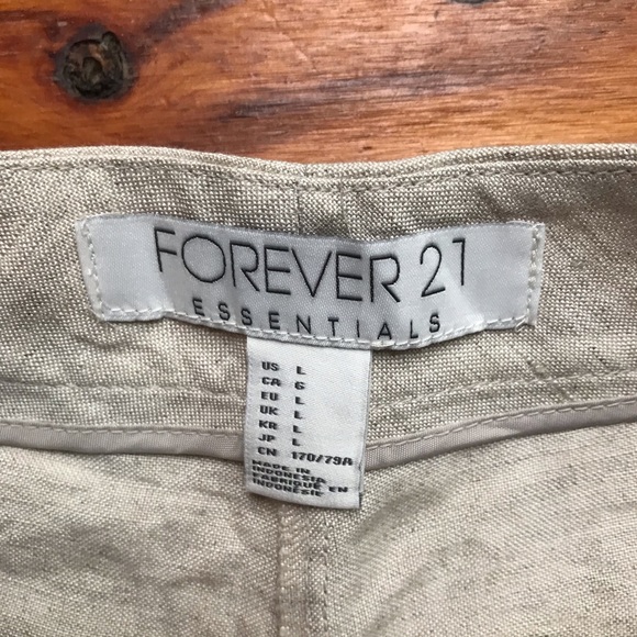 Forever 21 Beige Linen Side Button Shorts, EUC, L - Picture 3 of 10